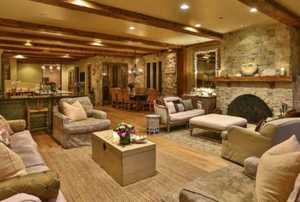 Malibu Colony Beachfront Home - Malibu, California