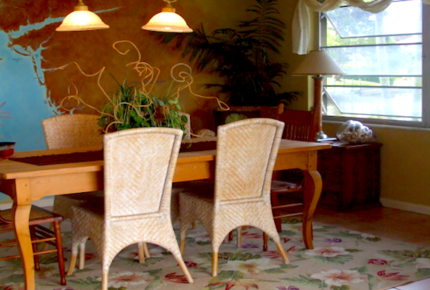 Tropical Waterfront Living - Fort Myers, Florida