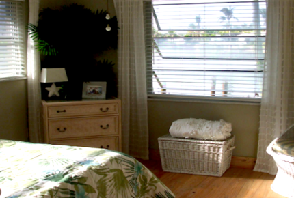 Tropical Waterfront Living - Fort Myers, Florida