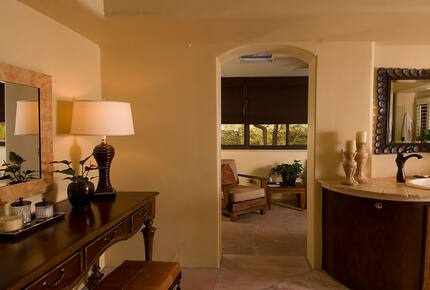 Quintess Collection - Carefree Oasis - Carefree, Arizona