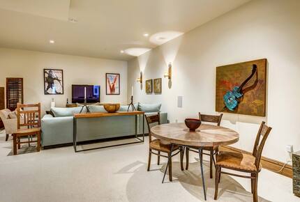Quintess Collection - Creekside Chalet - Avon, Colorado