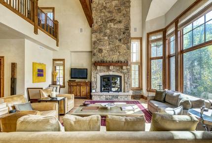 Quintess Collection - Creekside Chalet - Avon, Colorado