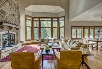 Quintess Collection - Creekside Chalet - Avon, Colorado