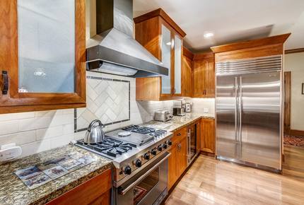 Quintess Collection - Hummingbird Retreat - Avon, Colorado