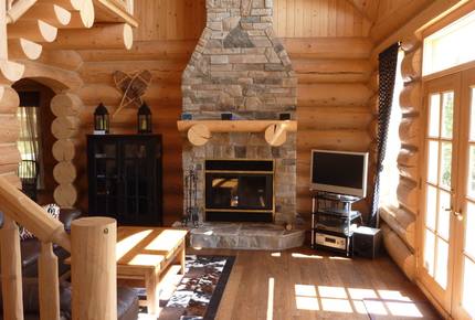 Bear Trail Cabin - Mille-Isles, Canada
