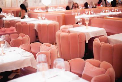 EXCLUSIVE STAY EXPERIENCE - London Fashion Week, United Kingdom