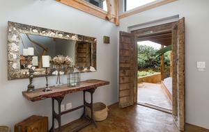 Anastasis Villa - Capetown, South Africa