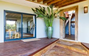 Anastasis Villa - Capetown, South Africa