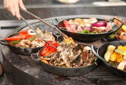 EXCLUSIVE STAY SKI EXPERIENCE - Sun Valley Thanksgiving Escape, Idaho