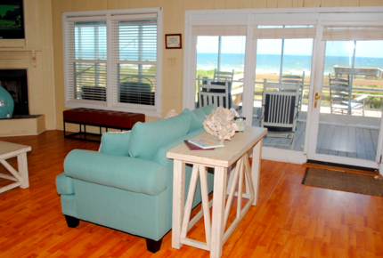 Ocean Front Beach Cottage - North Litchfield, South Carolina