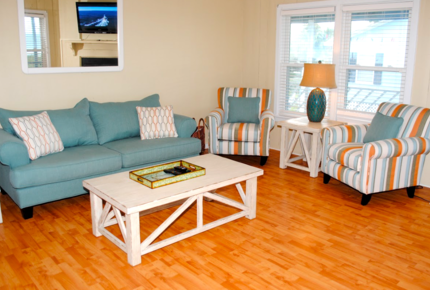 Ocean Front Beach Cottage - North Litchfield, South Carolina
