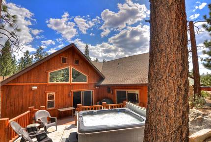 Gold Rush Luxury Mountain Retreat - Big Bear Lake, California