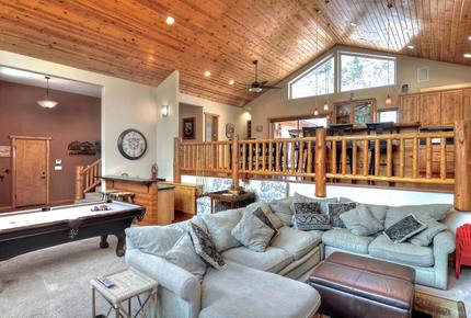 Gold Rush Luxury Mountain Retreat - Big Bear Lake, California