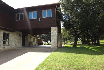 Chalk Mountain Ranch - Large Ranch Property close to Rough Creek Lodge Resort and Spa