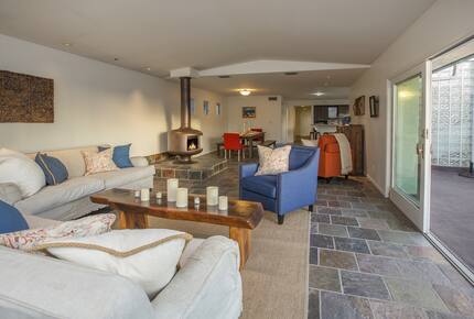 Ventura Luxury Family Beach Villa