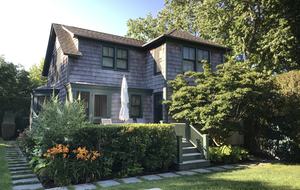 Charming Victorian Sag Harbor Residence - Sag Harbor, New York