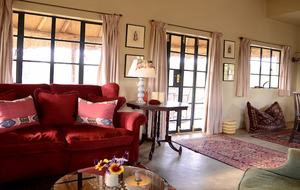 The Round House and Bunk Room at Olepangi Farm - full board - Mt. Kenya - Timau, Kenya