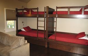 Villa Calistoga in Napa Valley Wine Country - Calistoga, California