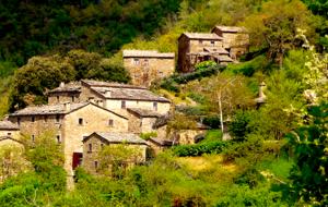 Borgo di Vagli - Two Bedroom Residence - Cortona, Italy