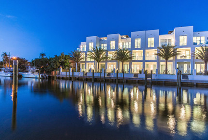 SkY255 - 4 Bedroom Townhouse