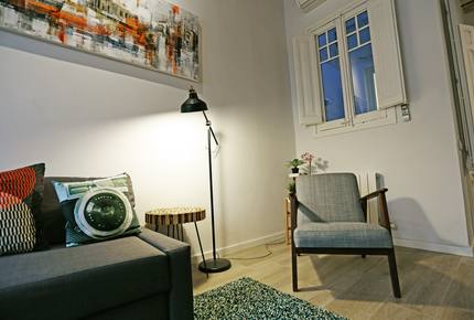 Chic Historic Flat in Amazing Location
