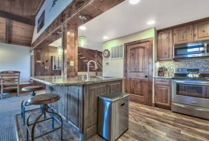 Lakeview Mountain Retreat