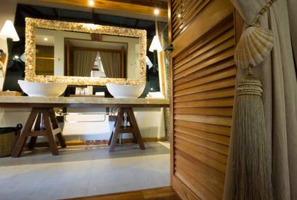 Donatela Hotel (HS)