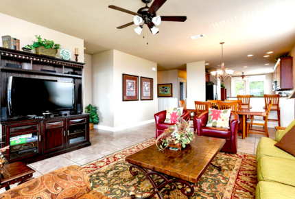 Lake Travis Hollows Resort Villa
