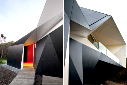 Klein Bottle House - Architectural Gem