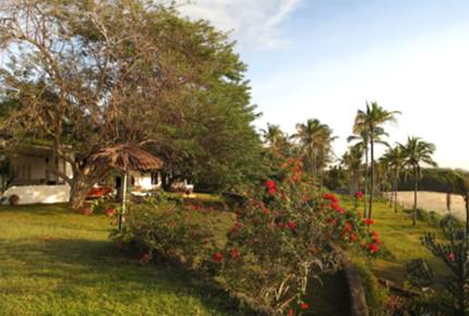 Takaungu House