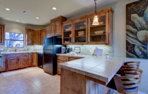 Firesong Ranch and Glamping - The Casita and Ndotto - Spicewood, Texas