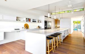 Amanwali - Luxury Beach Escape - Whale Beach, Australia