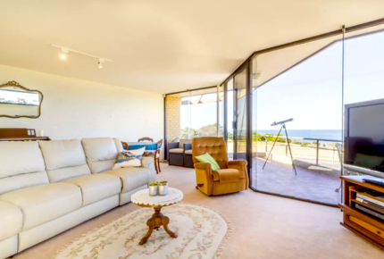 Central Surf Coast House with Spectacular Views!