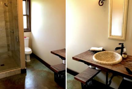 Spectacular Napa Valley V12 Vineyard Cottage with Private Tasting!