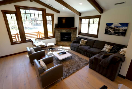 Graybear Luxury Residence