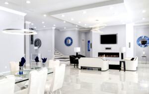 The White House Of Reunion - Reunion, Florida