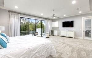 The White House Of Reunion - Reunion, Florida