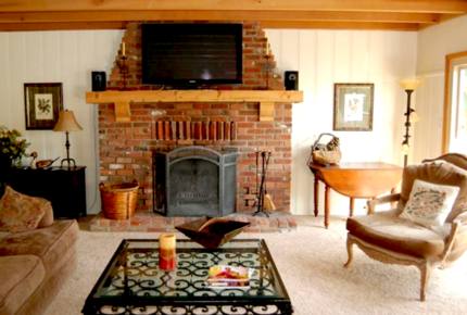 Spectacular Arrowhead Lakefront