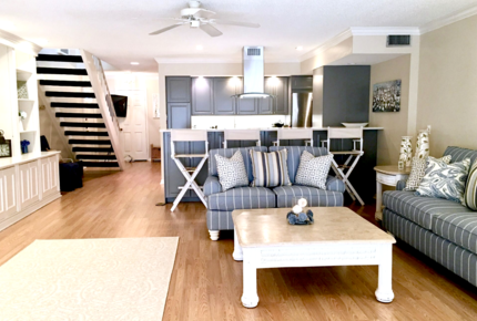 Porpoise Bay Luxury Villa
