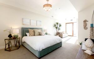 The Seahorse Oceanfront Villa - Oceanside, California