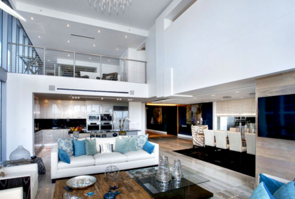 Chic Carillon Miami Beach Townhome
