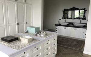 Villa La Nuvola, a seaside sanctuary. - Manila (Greater Manila), Philippines