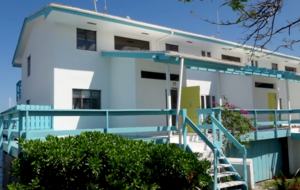 Beautiful Overwater Townhouse - Great Harbour Cay, Bahamas