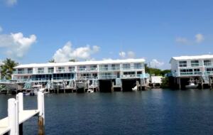 Beautiful Overwater Townhouse - Great Harbour Cay, Bahamas