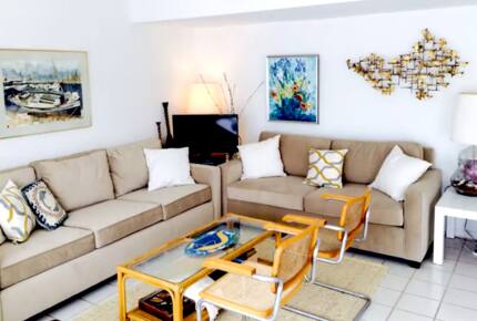 Beautiful Overwater Townhouse