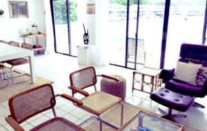 Beautiful Overwater Townhouse - Great Harbour Cay, Bahamas