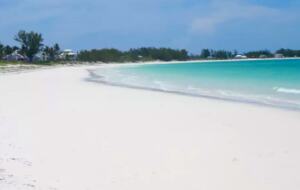 Beautiful Overwater Townhouse - Great Harbour Cay, Bahamas