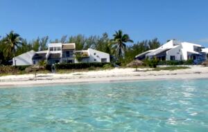 Beautiful Beachfront Double Villa - Great Harbour Cay, Bahamas