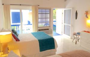Beautiful Beachfront Double Villa - Great Harbour Cay, Bahamas