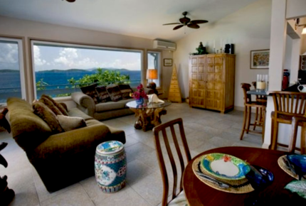 Casa Azure